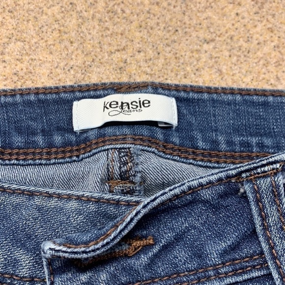 Kenzie jeans size 8/29 - Picture 2 of 9